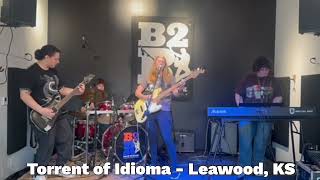 Torrent of Idioma - Leawood, KS