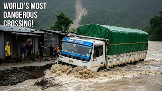 DANGEROUS TRUCK LOGISTICS RIVER CROSSING | Essential Cargo Delivery in Challenging #jcb #truck