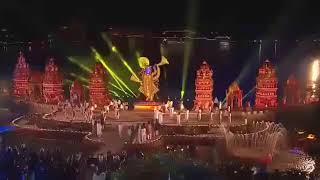 Om Jay jagadish hare aarti ambani with many global faces