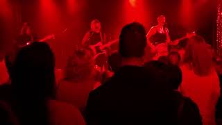Moaning Lisa live Lily Leadbeater Hotel