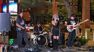 GlamorPuss yLos Chingaderos La Llorona cover DTPHX 