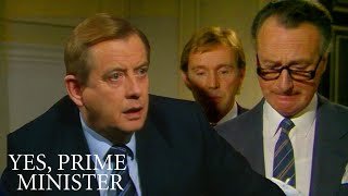 2 hours of a British satire political sitcom | Yes, Prime Minister | BBC Comedy Greats