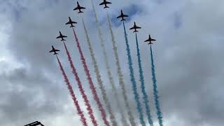 Red Arrows flying over Murrayfield during Cast. Oasis Live'25 09/08/25