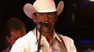Aaron Watson - Lonely Lubbock Lights (Live)
