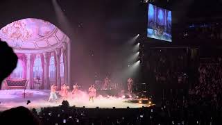 Melanie Martinez - High School Sweethearts (LIVE) May 29 2024 Orlando