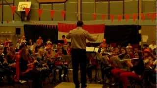 06 - 15 Miljoen Mensen van Fluitsma & Van Thijn, tijdens de Jeugd Muziekdag Altena
