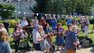 Bangor Ukes go Rockin in Bangor