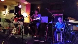 Someday i'll be saturday Night -acustic- Backfire