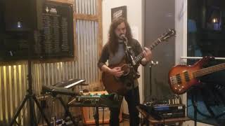 Ocean Steeze psychedelic Rock Live looping playing Original "NO FEAR"
