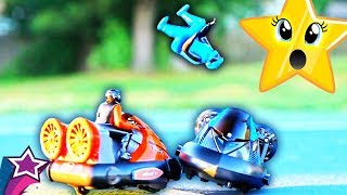 Who Wins ? Playing with Bump & Run Bumper Cars Remote Controlled Toys For Kids FUN Family Toy Game