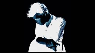 Paul Quinn & The Independent Group -  Born On The Wrong Side Of Town