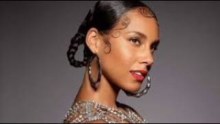 Alicia Keys Performs Live at Saadiyat Island in Abu Dhabi for New Year's Eve 2025 #aliciakeys