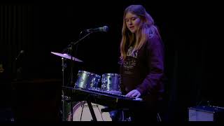 Abby performs Sia's Elastic Heart at SONG's SoundStage Jan 23, 2026