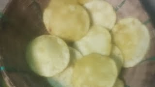चबाल पुरी आलू भर के😋😋 banane ka asan tarika😋😋😋एक् बार jarur banane ka koshish karen😜😋😜😋