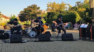 3.8.2023 Mladá Boleslav - Honza Křížek - Slunečný hrob (akustický koncert)