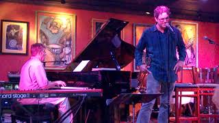 Simpson Family Reunion- This Guy's In Love With You-Bacharach