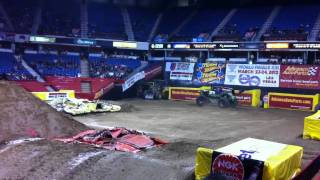 Grave Digger Freestyle - Sacramento 1/20/12