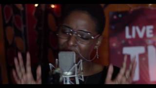 Live From The Den With LAYFULLSTOP & WODDYGREEN