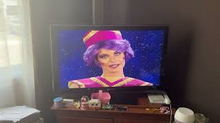 Annie Brocoli dans l’espace Bloopers