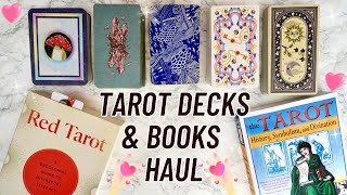 New tarot & oracle decks haul (and books 😍) Christmas came early 🥳