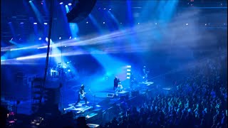 Five Finger Death Punch Wrong Side Of Heaven Live in Des Moines, Iowa