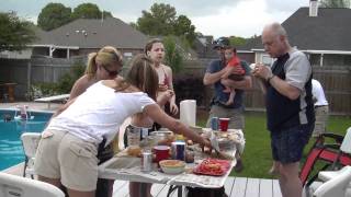 Video - Louisiana Crawfish Boil 3-27-11.MP4