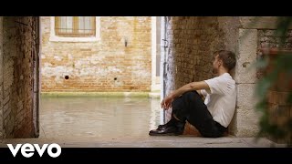 Charles Aznavour - Venecia Sin Ti (Official Music Video)