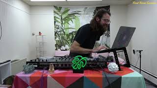 Front Room Session 12 | Soul, House, Bass Music w/  DJ Carbon
