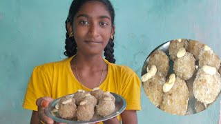 రవ్వ లేకుండా నోట్లో వేసుకుంటే కరిగిపోయే లా కమ్మని లడ్డు radha village Food