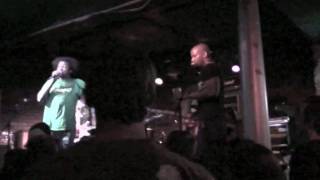 pour habit live