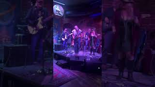 Mystic Mama's Jenny Moriarity