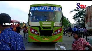 Odisha : Container truck hits tourist bus in Balasore | Sanket Tv