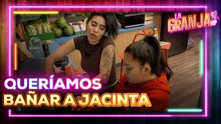 Bea y Kim se regresan muy enojadas a lavar trastes porque no las dejaron bañar a Jacinta 😤🐄🧼