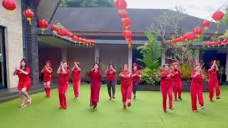 fèng yáng huā gū 凤阳花鼓 Line Dance Choreo By Sugeng