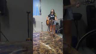 live acoustic country music