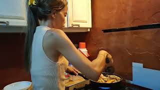 Cooking MaMa #Philippines #singlemother #Independent