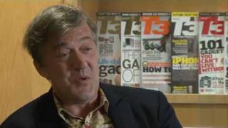 Stephen Fry says Google is 'a bit naughty'
