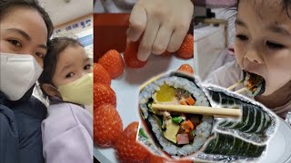 [🇵🇭🇰🇷] PINACHECK-UP SI EUNBI KUMAIN NG KIMBAB | ORIGINAL KIMBAP (원주 김밥) + STRAWBERRY