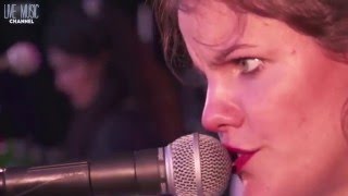 Hinds Live 2015