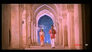 kadhal vennila song...HD