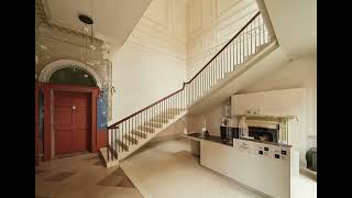 Teatime Talk: 'The Shape of a Building: Representing the architecture of 14HS through photography'