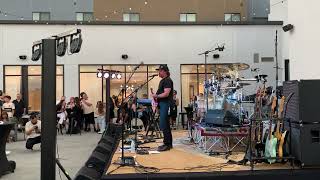 Thomas Ian Nicholas performing