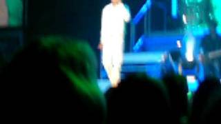 JLS - Umbrella - Wembley arena
