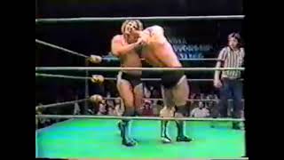 Bret Hart VS Buzz Sawyer 11/3/79 Georgia Championship Wrestling #BretHart #BuzzSawyer