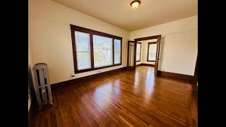 Upper Floor Studio with Vintage Charm close to Campus