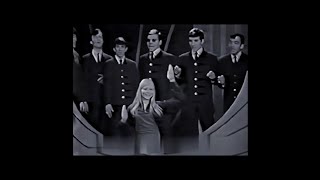 Les Mykels & Manon - Les marionnettes - 1966