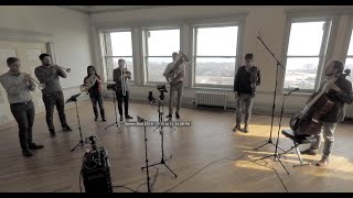 Auld Lang Syne — Gaudete Brass (feat. Tim Macdonald and Jeremy Ward)