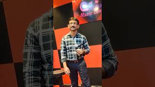 "Chalte chalte mere yeh geet ...." A beautiful song is Live covered at our Ambika Music zone 🎤🎼🎹❤️🎧
