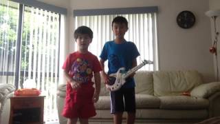 The Crazy Wiggles in Latin - Can You (Point Your Fingers And Do The Twist?)