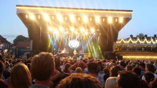 Offspring live